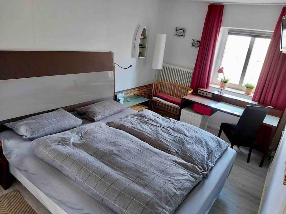 Schoene In Eversten 70m2, Zwei Raeume, Bis Zu 4 Personen *